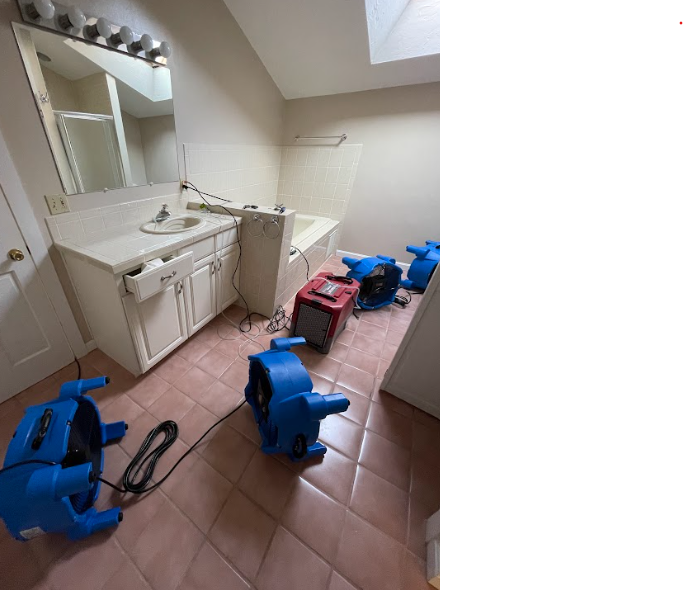 Emergency Water Extraction After Flooding | All Pro Restoration